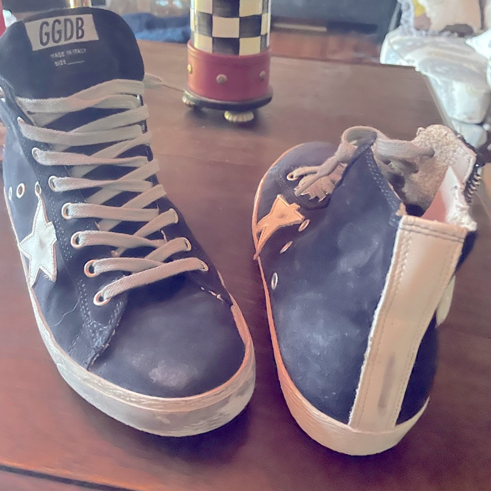 They have only been worn twice. Like new. Navy in color